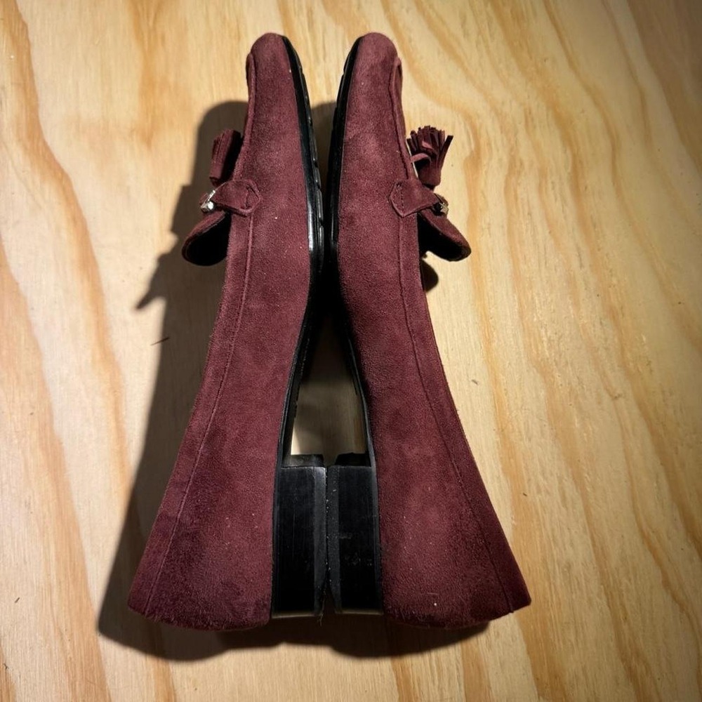 Burgundy Anne Klein suede loafers with tassels - Picture 7 of 7